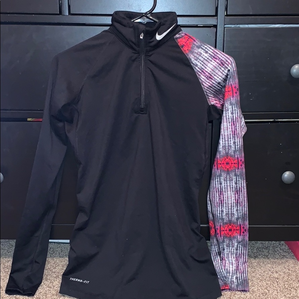 Nike Therma-fit Quarter zip